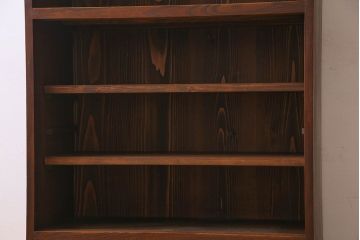 アンティーク家具　和製アンティーク　三方欅材!人気のモールガラス入りの収納棚(戸棚、食器棚、本箱、ブックケース)