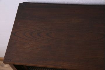 アンティーク家具　和製アンティーク　三方欅材!人気のモールガラス入りの収納棚(戸棚、食器棚、本箱、ブックケース)