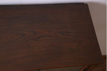 アンティーク家具　和製アンティーク　三方欅材!人気のモールガラス入りの収納棚(戸棚、食器棚、本箱、ブックケース)