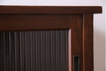 アンティーク家具　和製アンティーク　三方欅材!人気のモールガラス入りの収納棚(戸棚、食器棚、本箱、ブックケース)