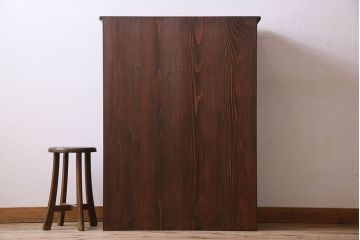 アンティーク家具　和製アンティーク　三方欅材!人気のモールガラス入りの収納棚(戸棚、食器棚、本箱、ブックケース)