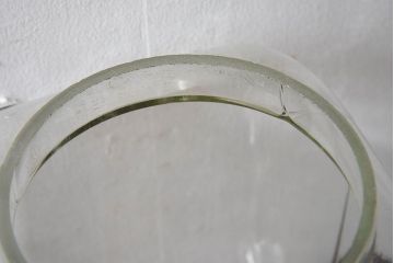 アンティーク雑貨　和製アンティーク　アルミ蓋付き　古いタバコ屋のレトロなガラス瓶(ガラスビン)