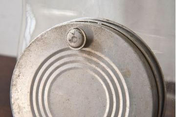 アンティーク雑貨　和製アンティーク　アルミ蓋付き　古いタバコ屋のレトロなガラス瓶(ガラスビン)