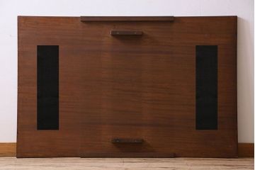 アンティーク家具　フランスアンティーク　パーケット天板　珍しい脚のデザインが印象的なエクステンションテーブル(ダイニングテーブル)