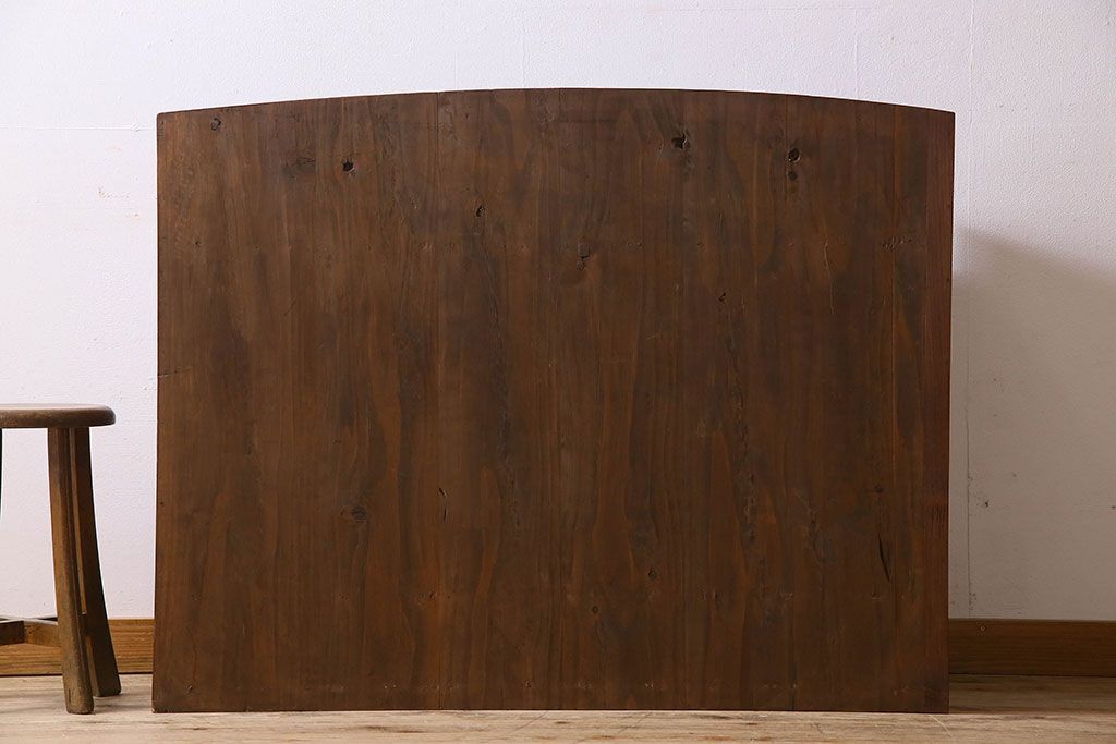 アンティーク家具　和製アンティーク　前面欅材　漆塗りが美しい戸棚(収納棚)