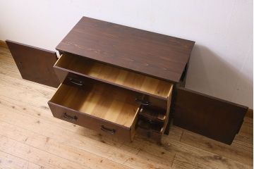 アンティーク家具　和製アンティーク　脚付き!観音開き時代箪笥ローボード(ローチェスト、引き出し、収納棚、テレビ台 )