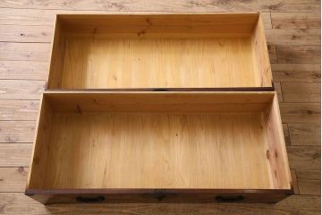 アンティーク家具　【M様加工費込ご決済用】前面栗材　漆塗り!桜丸金具の時代箪笥ローボード(米沢箪笥、衣装箪笥、引き出し、テレビ台)(2)