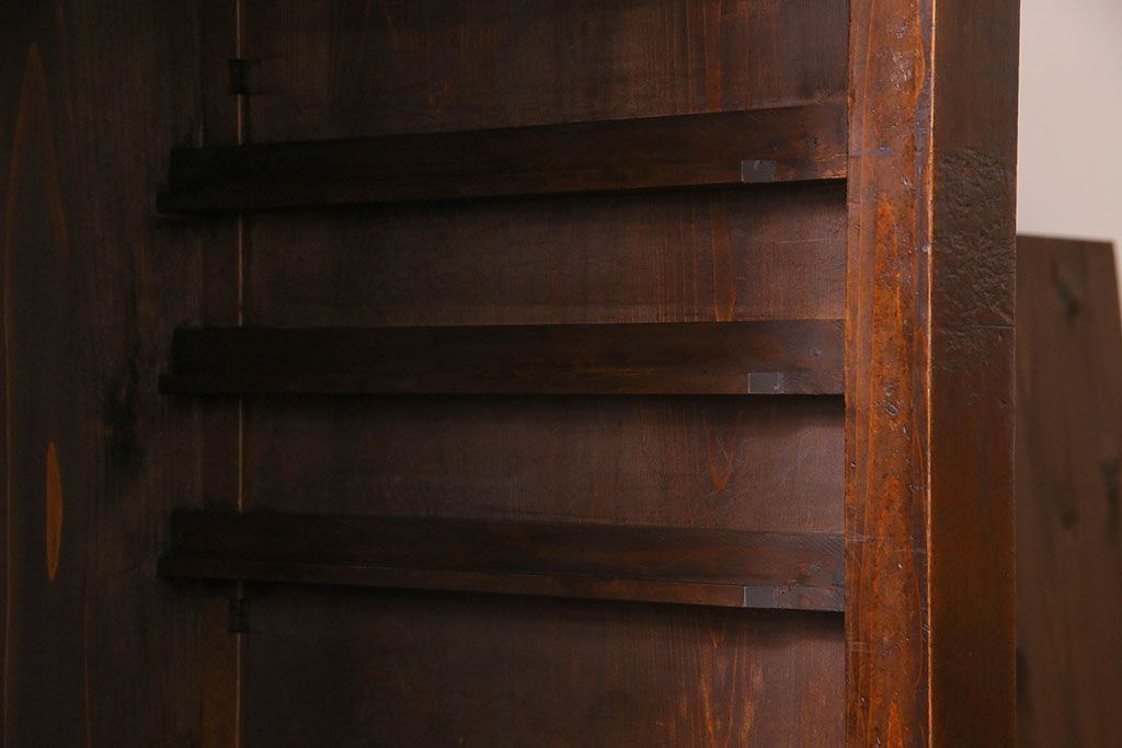 和製アンティーク　五尺　変わり型!二段重ね水屋箪笥(食器棚、収納棚)