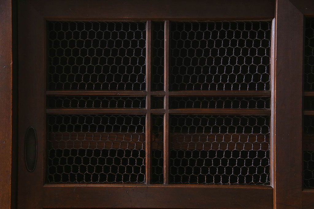 和製アンティーク　五尺　変わり型!二段重ね水屋箪笥(食器棚、収納棚)