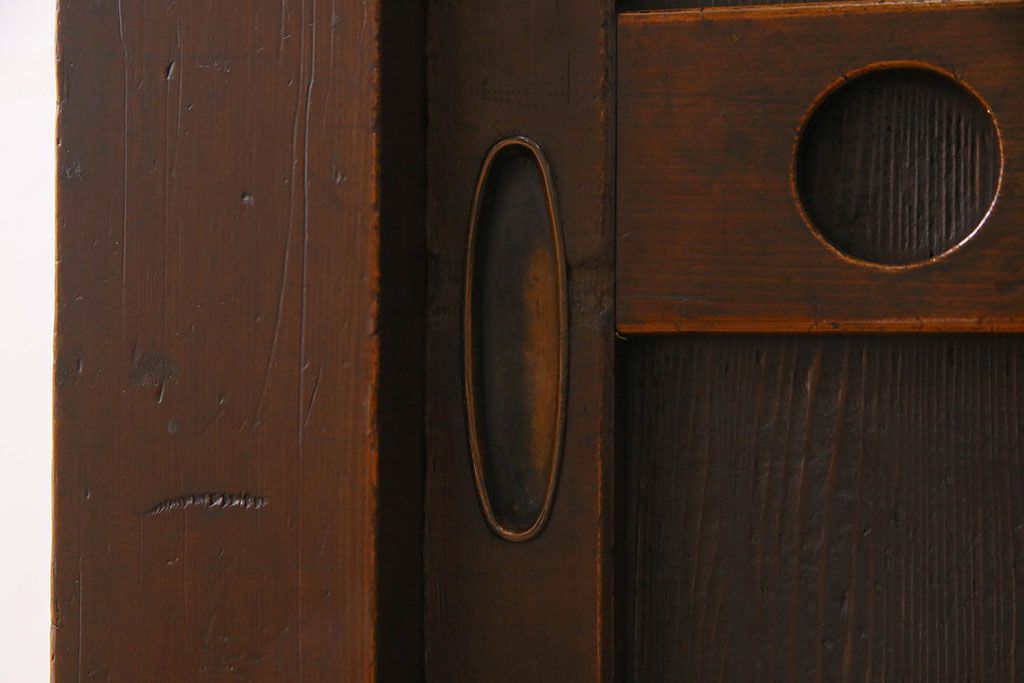 和製アンティーク　五尺　変わり型!二段重ね水屋箪笥(食器棚、収納棚)