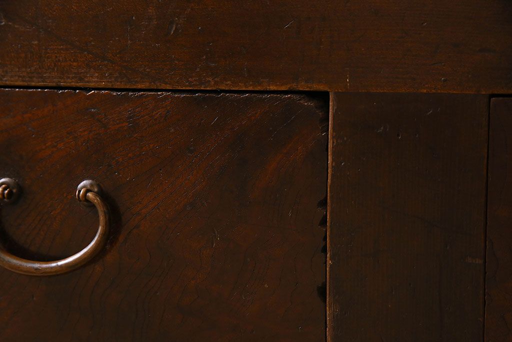 和製アンティーク　五尺　変わり型!二段重ね水屋箪笥(食器棚、収納棚)