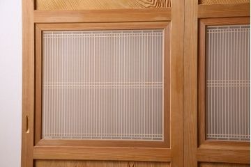 高級品!杢目の良い秋田杉が使われた組子入り格子帯戸(引き戸、ガラス帯戸)(1)