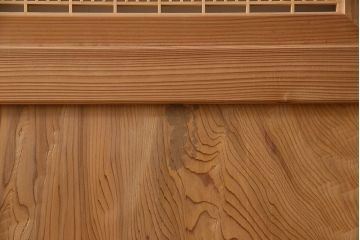 高級品!杢目の良い秋田杉が使われた組子入り格子帯戸(引き戸、ガラス帯戸)(1)