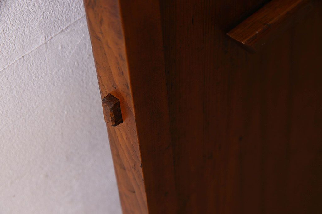 和製アンティーク　古いヒノキ材の質感が味のあるドア(扉)