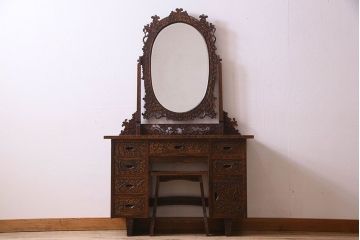 中古　伝統工芸　軽井沢彫りを施した華やかな椅子付きドレッサー(化粧台)