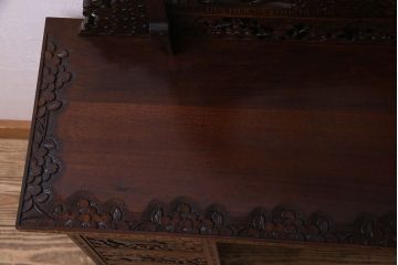 中古　伝統工芸　軽井沢彫りを施した華やかな椅子付きドレッサー(化粧台)