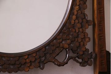 中古　伝統工芸　軽井沢彫りを施した華やかな椅子付きドレッサー(化粧台)