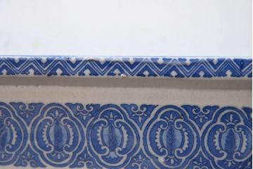 アンティーク雑貨　大正〜昭和初期　インテリアとしても!脚付き　花唐草　印判水盤