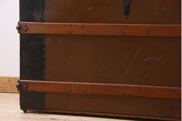 アンティーク　1940年頃　古い質感が味のあるアンティークトランク(収納箱)(2)