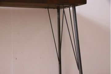 アンティーク家具　和製アンティーク　楠の木一枚板　鉄脚テーブル(アイアンテーブル、作業台、花台)