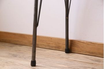 アンティーク家具　和製アンティーク　楠の木一枚板　鉄脚テーブル(アイアンテーブル、作業台、花台)