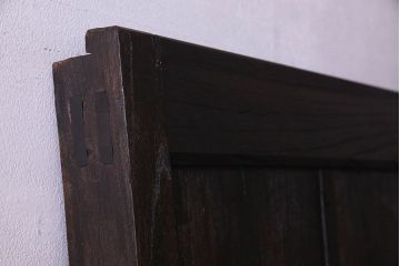 和製アンティーク　明治大正期　総ケヤキ材　立派な金具が魅力的な蔵戸(ドア、玄関戸)