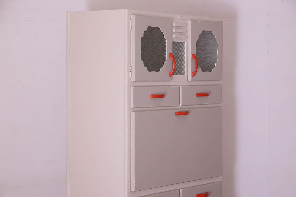 アンティーク家具　お洒落なペイントが素敵なキッチンキャビネット(収納棚、食器棚)