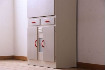 アンティーク家具　お洒落なペイントが素敵なキッチンキャビネット(収納棚、食器棚)