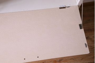 アンティーク家具　お洒落なペイントが素敵なキッチンキャビネット(収納棚、食器棚)