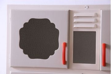 アンティーク家具　お洒落なペイントが素敵なキッチンキャビネット(収納棚、食器棚)