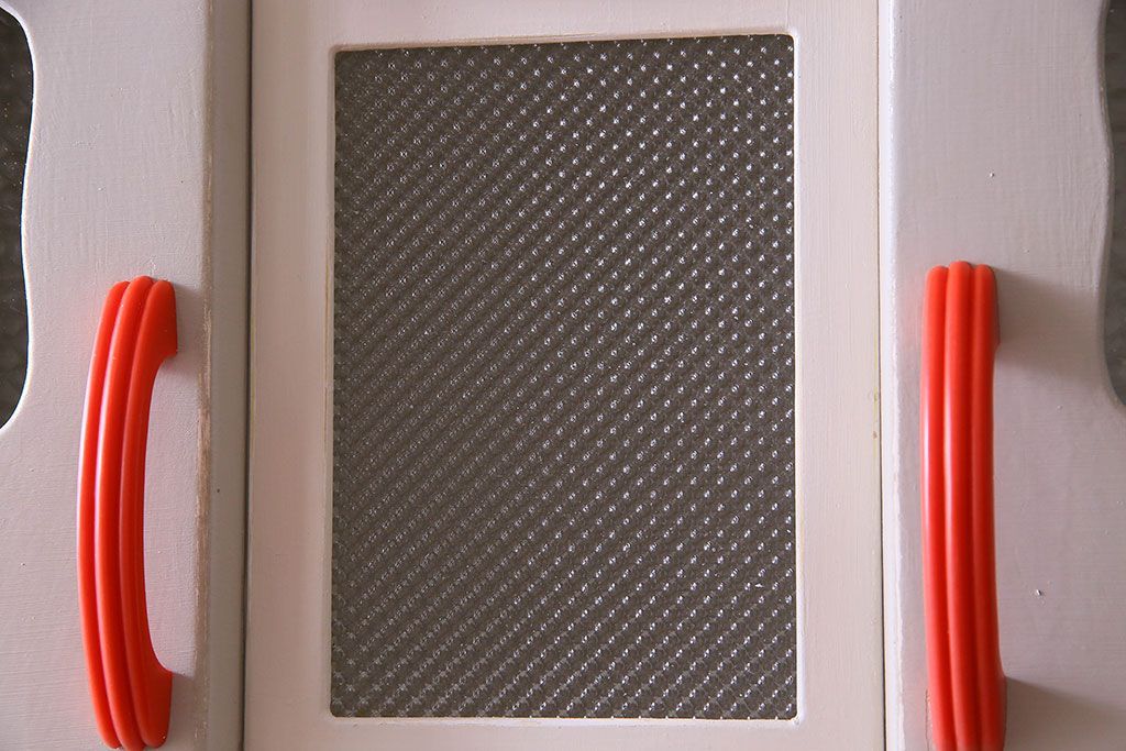 アンティーク家具　お洒落なペイントが素敵なキッチンキャビネット(収納棚、食器棚)