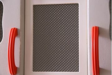 アンティーク家具　お洒落なペイントが素敵なキッチンキャビネット(収納棚、食器棚)