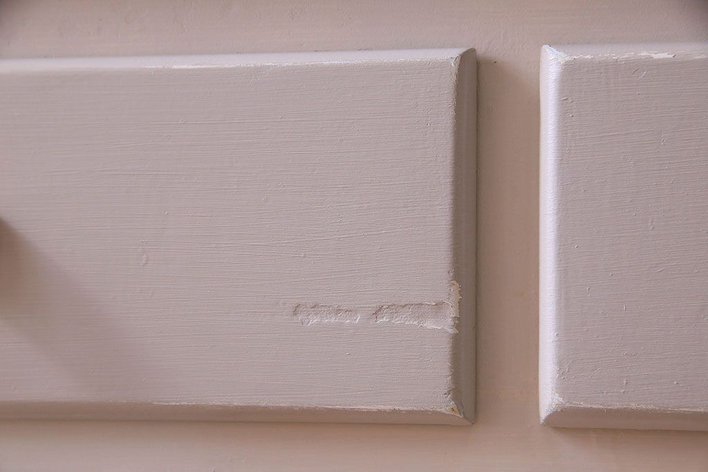 アンティーク家具　お洒落なペイントが素敵なキッチンキャビネット(収納棚、食器棚)