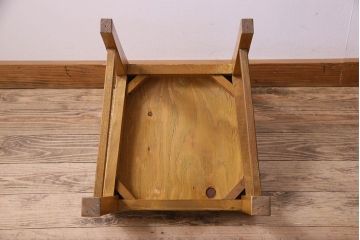 レトロ家具　レトロでかわいらしい　ブナ材のチェア(椅子)