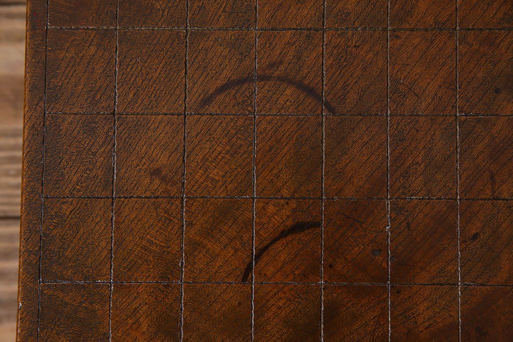 アンティーク雑貨　古民芸　総欅材　深い色合いの将棋盤(花台、飾り台)(1)