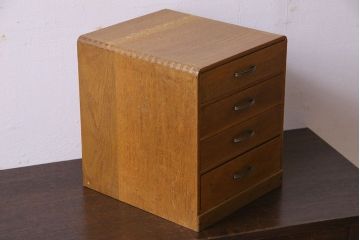 レトロ家具　昭和レトロ　古いナラ材の小引き出し(小物入れ、小物収納)