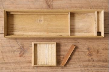 アンティーク雑貨　昭和レトロ　古い木製の裁縫箱(小引き出し、小物収納)