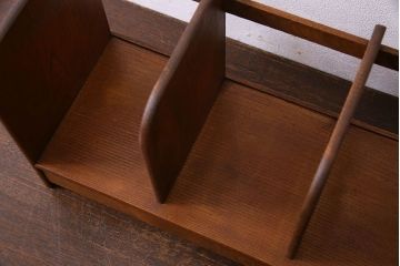 アンティーク雑貨　昭和レトロ　引き出し付き!栓材のシンプルな本立て(卓上収納、小物収納)
