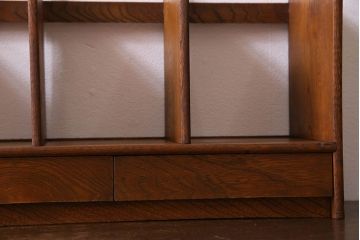 アンティーク雑貨　昭和レトロ　引き出し付き!栓材のシンプルな本立て(卓上収納、小物収納)