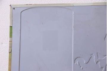 アンティーク雑貨　アメリカビンテージ　1990年頃　古びた風合いが味わい深い鉄製看板