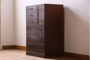 アンティーク家具　和製アンティーク　大正昭和期　総楠の木材製の上質な引き出し(チェスト)