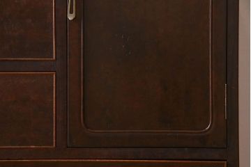 アンティーク家具　和製アンティーク　大正昭和期　総楠の木材製の上質な引き出し(チェスト)