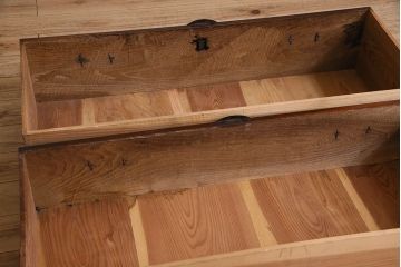 アンティーク家具　R-1　古民具・骨董　前面栗材の米沢箪笥・下段(衣装箪笥、ローボード、テレビボード)(2)