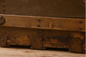 和製アンティーク　大ぶりのトランク(収納箱)