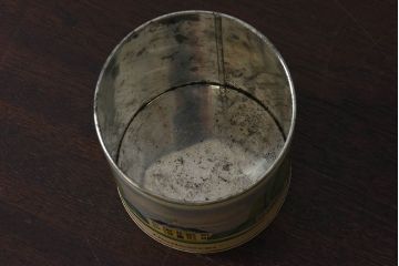 アンティーク雑貨　イギリスビンテージ　レトロなティン缶(ブリキ缶、小物入れ)