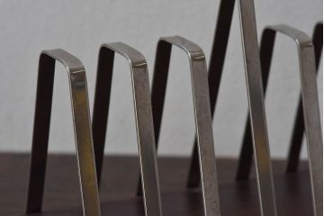 アンティーク雑貨　ビンテージ　デンマーク製　ペーパーナプキンホルダー・ステンレススチール