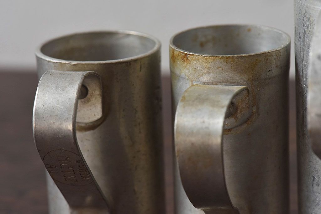 アンティーク雑貨　ビンテージ　ハンガリー製　アルミ製計量コップ(計量カップ)3個セット