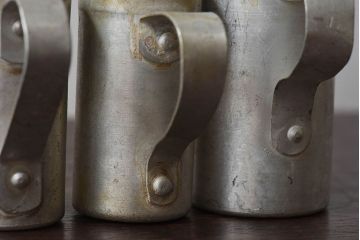 アンティーク雑貨　ビンテージ　ハンガリー製　アルミ製計量コップ(計量カップ)3個セット