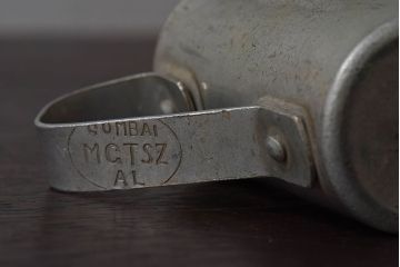 アンティーク雑貨　ビンテージ　ハンガリー製　アルミ製計量コップ(計量カップ)3個セット