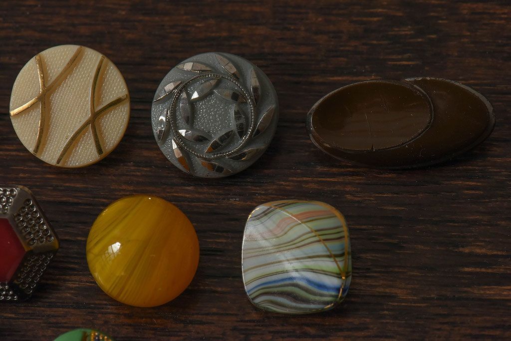 アンティーク雑貨　ビンテージ　チェコガラスボタン11個セット(3)